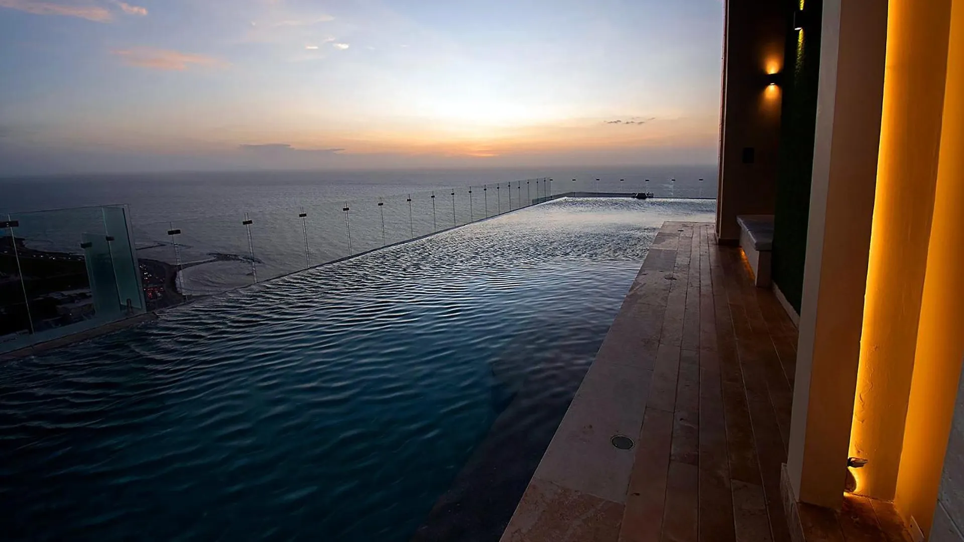 U-Go Vistas Al Mar Desde Murano Centro: Piscina, Jacuzzi Y Mas Cartagène 0*,